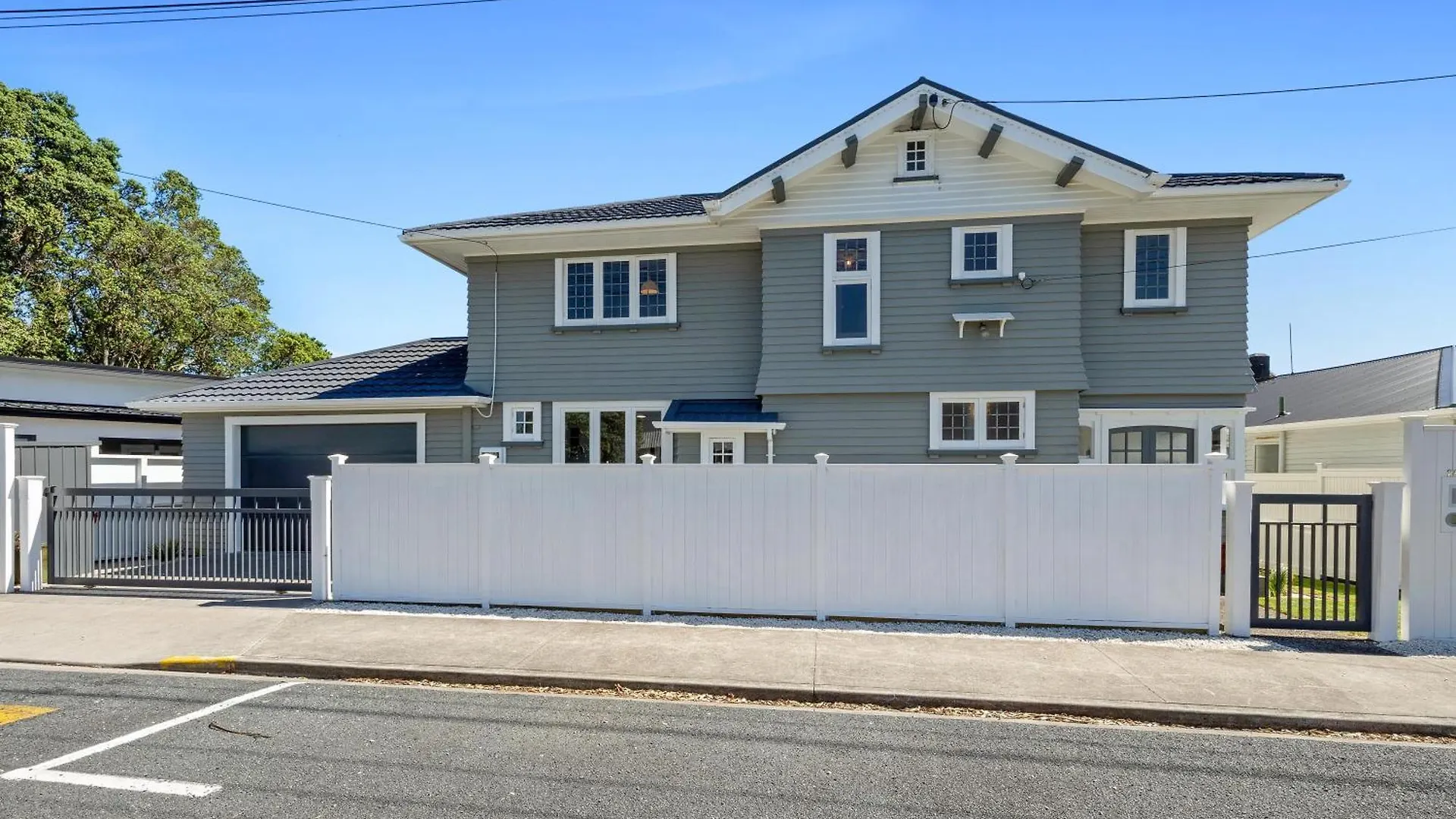 Te Henui Outlook Villa Paraparaumu
